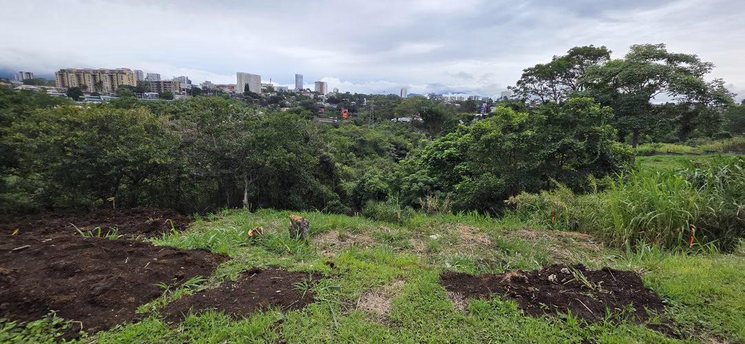 Lote de 655 m² en Condominio Vistara en Oferta