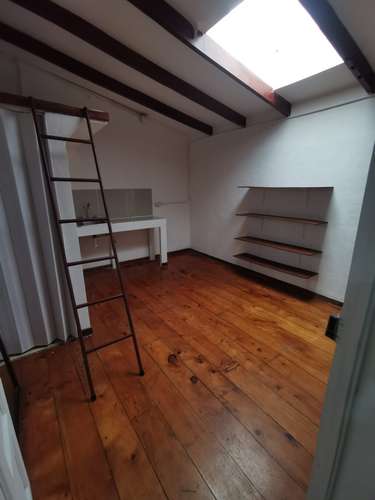 APARTA-ESTUDIO CERCA DE UCR INCLUYE AGUA, LUZ E INTERNET