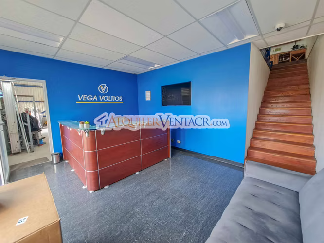 OFIBODEGA DE 625 M2 CON 1.132 M2 DE LOTE EN SAN ANTONIO ESCAZU