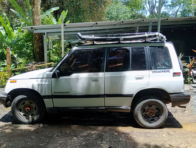 Suzuki Sidekick 1995, 4x4, manual, 4 doors, al dia