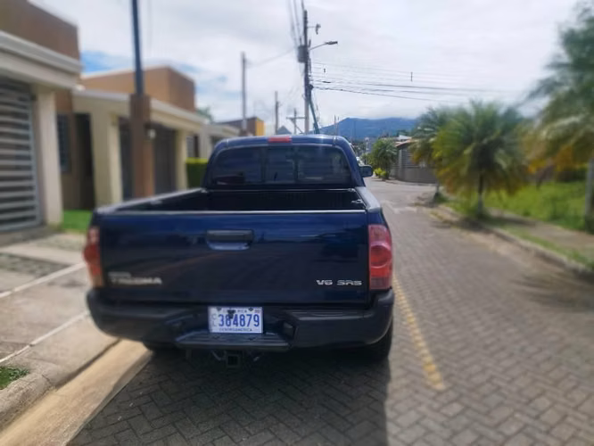 Toyota Tacoma TRD