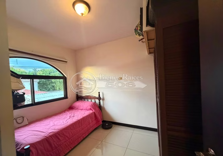 Se vende hermosa casa en San Joaquín de Flores Heredia - Imagen 15