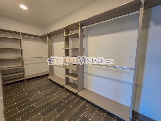 LUJOSO APARTAMENTO DE 3 HABIT.+ DE SERVICIO EN ESCAZU CENTRO - Imagen 17