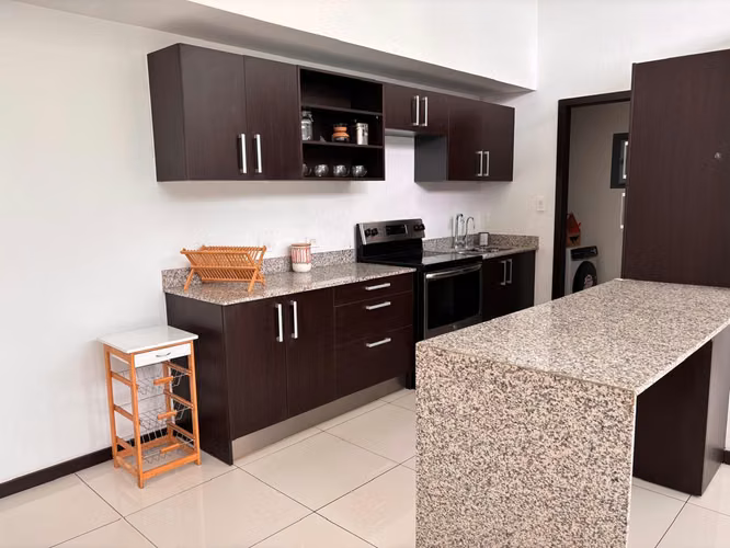 Alquiler de apartamento de 100 m2 en Condominio - línea blanca, Sta Ana RH - Imagen 3