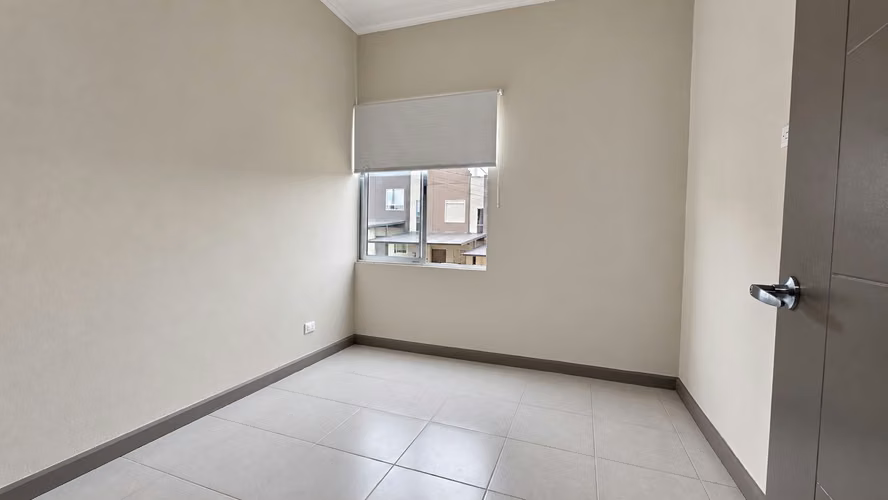 Nova Desamparados | Para Estrenar + 2 Hab + Patio | 460.000 - Imagen 4