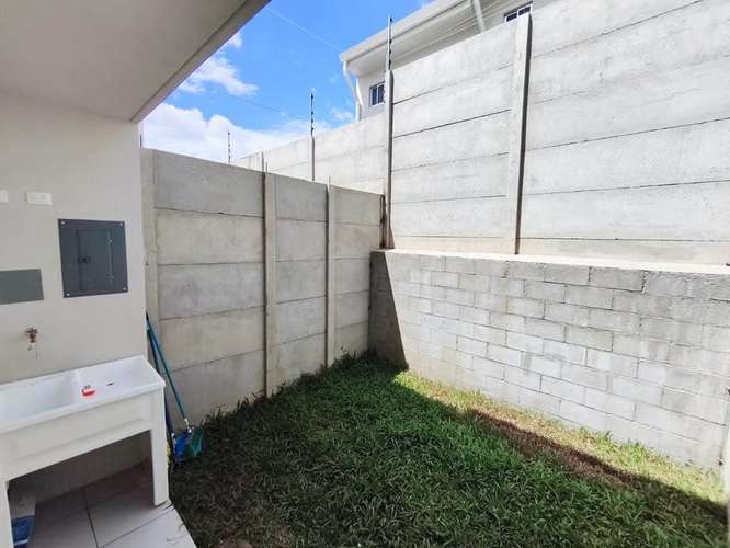  Apartamento en alquiler Nova Desamparados | 2 hab + patio  - Imagen 10