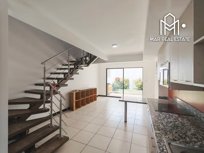 Casa En Alquiler En Condominio con Amenidades - Imagen 2