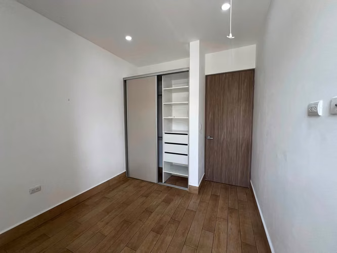 Alquiler de casa en condominio en Lindora con línea blanca - Imagen 13