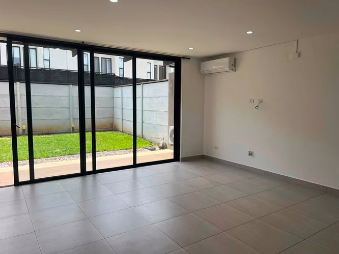 Alquiler de casa en condominio en Lindora con línea blanca - Imagen 7