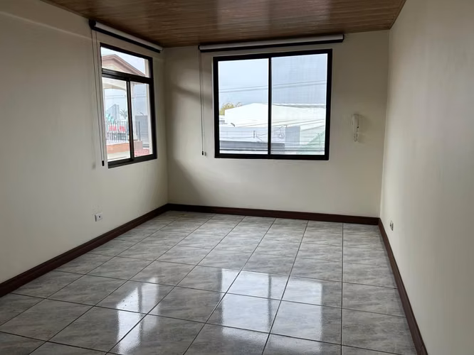 ALQUILER DE APARTAMENTO EN SAN PABLO DE HEREDIA - Imagen 2