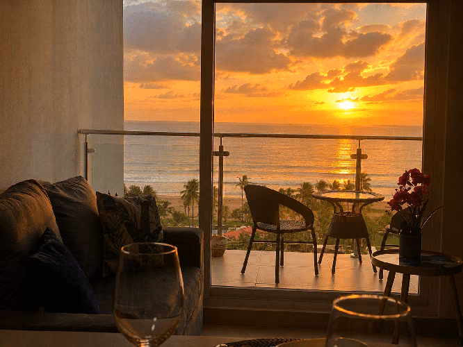 Luxury for sale or rent with a view of the Jaco beach