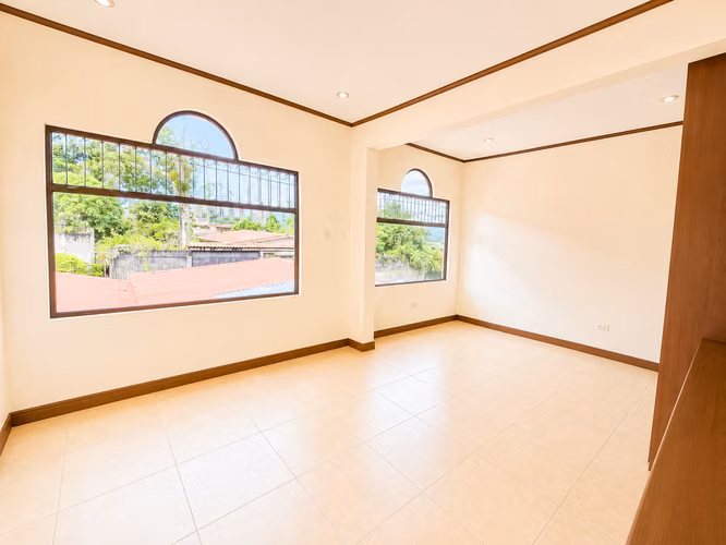 VENDO CASA INDEPENDIENTE DE 3 HABITACIONES EN SAN RAMÓN DE LA UNIÓN - Imagen 12