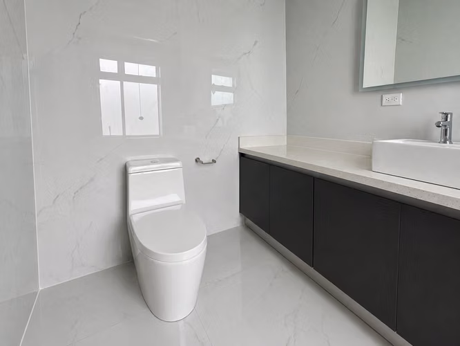 APARTAMENTO EN ALQUILER EN ESCAZÚ CERCA DE WORLD GYM - 1 HABITACION - AMPLIO CON TERRAZA - Imagen 8