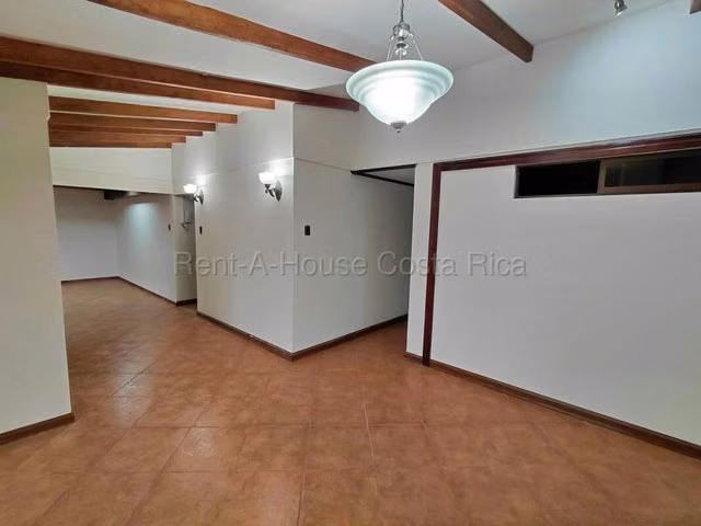 Alquiler de Casa en Montes de Oca-San Pedro. - Imagen 3