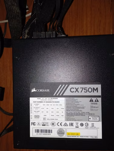 COMBO PC — i7-9700 + GTX 1650 + 16 GB RAM + SSD 480 GB