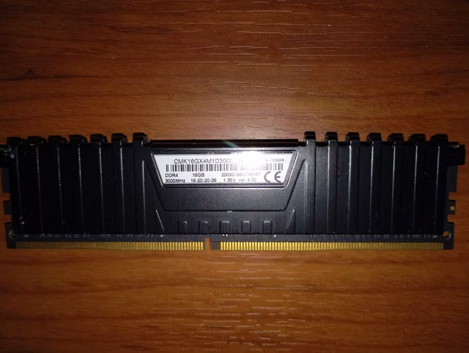 Corsair Vengeance LPX 16GB DDR4 3000MHz