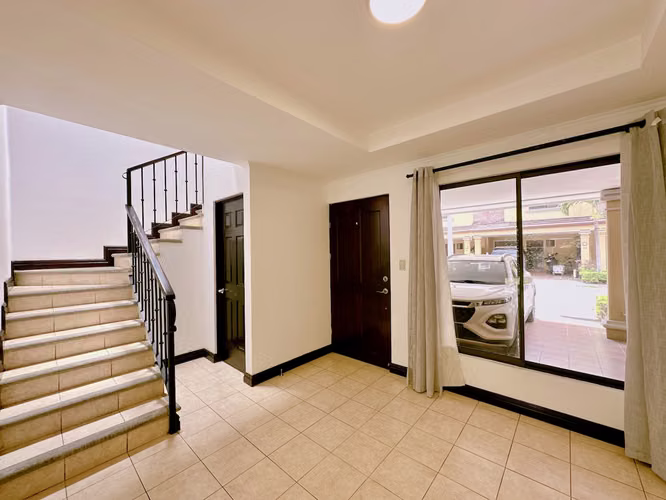 POZOS DE SANTA ANA: CASA EN ALQUILER DE 3 HAB EN CONDOMINIO CON LINEA BLANCA - Imagen 11