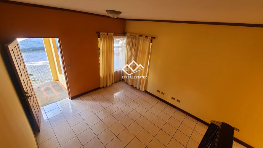 ALQUILER DE AMPLIO APARTAMENTO – RÍO DE SANTA ANA 2 HAB/ 2.5 BAÑOS 2P.
