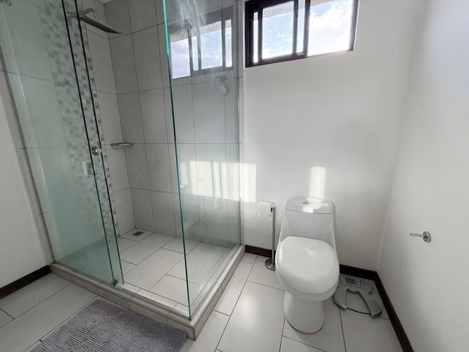 Casa de 2 plantas en Condominio Moravia Urbano, San Vicente de Moravia - Imagen 3