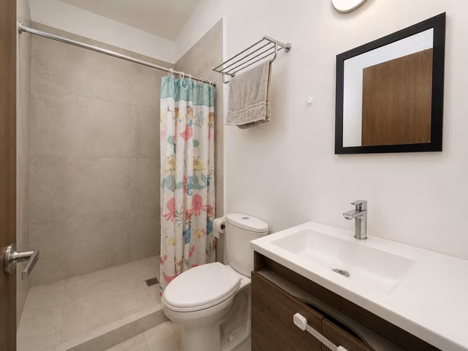 Casa Esquinera en Venta en Condominio Quinta 106 – Lagunilla, Heredia - Imagen 11