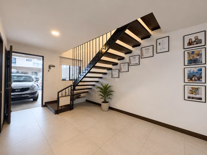 Casa Esquinera en Venta en Condominio Quinta 106 – Lagunilla, Heredia - Imagen 9