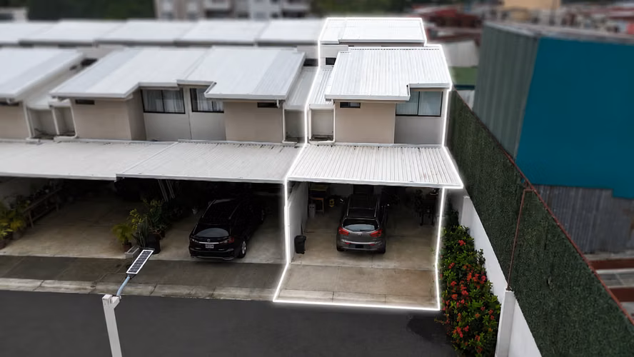 Casa Esquinera en Venta en Condominio Quinta 106 – Lagunilla, Heredia - Imagen 10
