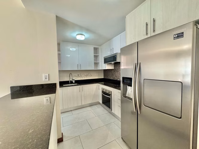 Apartamento tres dormitorios Bello Horizonte Escazu - Imagen 6
