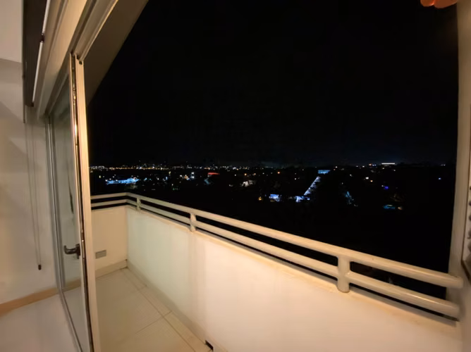 Loft amueblado de dos niveles en torre en Heredia - Imagen 14