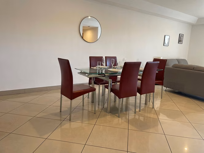 AL LADO DE AVENIDA ESCAZU! APARTAMENTO AMUEBLADO 2 HAB/2BAÑOS/2PARQUEOS - Imagen 5