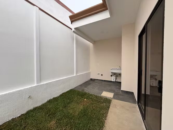 Venta de casa en Condominio La Francia, Alajuela - Imagen 19