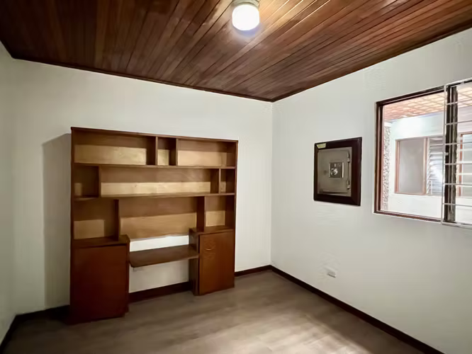 Venta de casa en Urbanización Montealegre, Zapote - Imagen 18