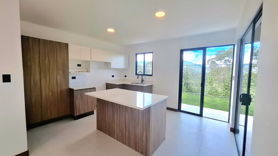 Casa en Venta en Tres Ríos, Cartago 18314 - Imagen 3