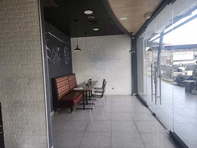 Local Comercial para Restaurante en Alquiler | 284 m² | Guachipelín - Imagen 4