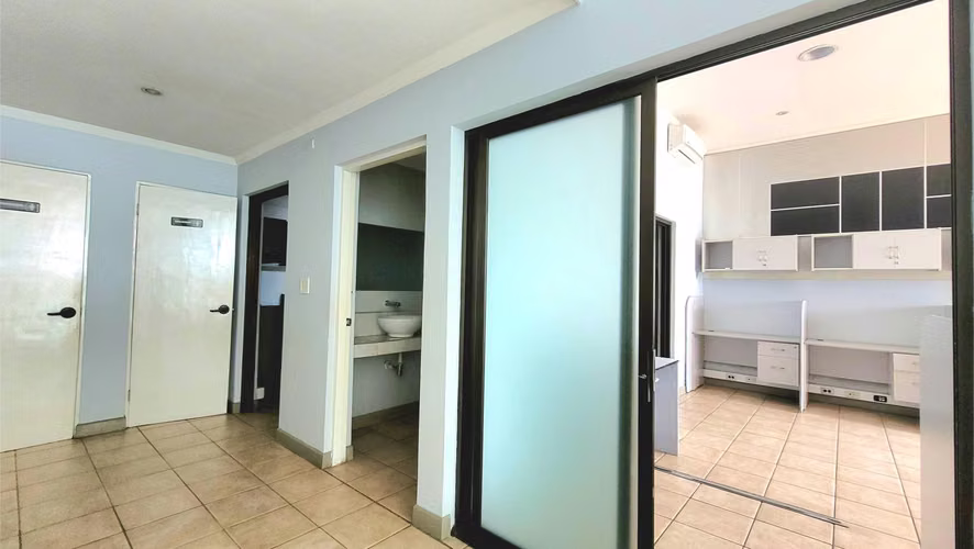 VENTA: Edificio de Oficinas Corporativas o Clínicas en Zona Privada - Imagen 5