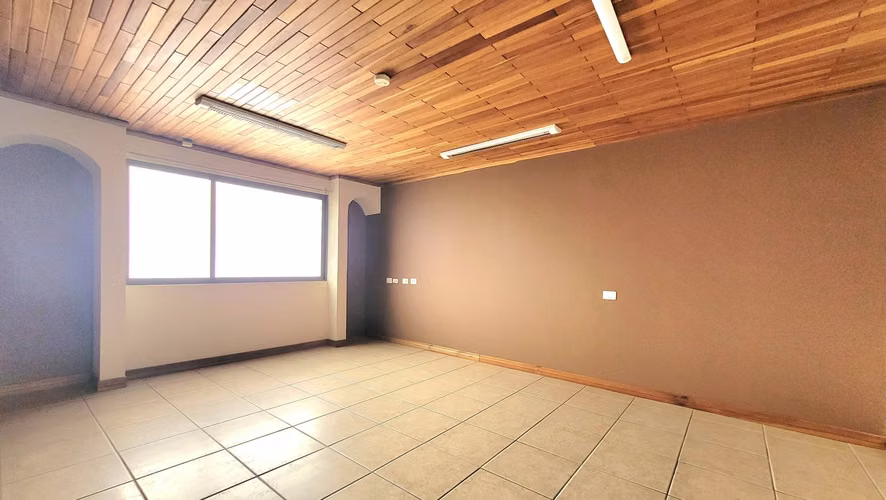 Edificio de oficinas cerca de Plaza González Víquez - Imagen 16