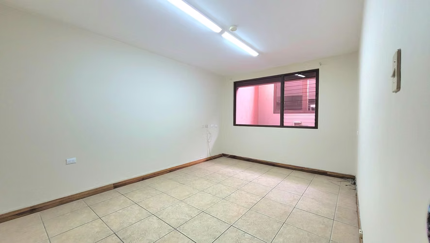 Edificio de oficinas cerca de Plaza González Víquez - Imagen 5