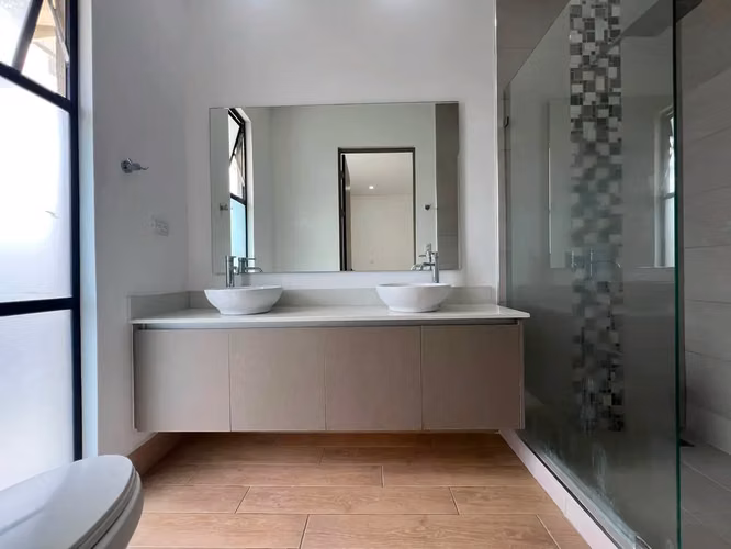 CASA EN CONDOMINIO CON LÍNEA BLANCA - SEGURIDAD Y AMENIDADES - Imagen 10