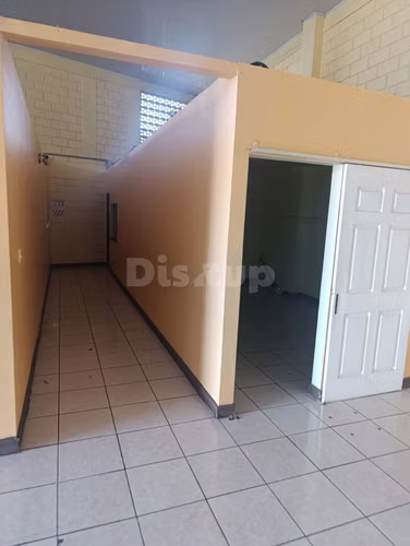 Alquiler de Bodega en el Alto de Guadalupe. Goicochea