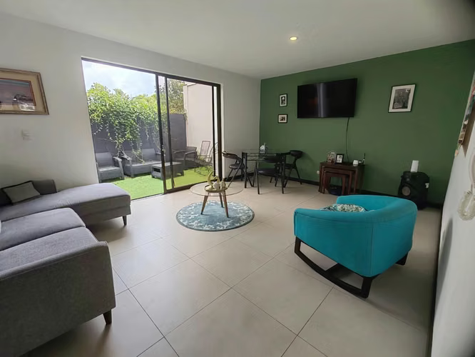 Venta de Casa en Condominio Vista del Cafetal- Moravia - Imagen 4