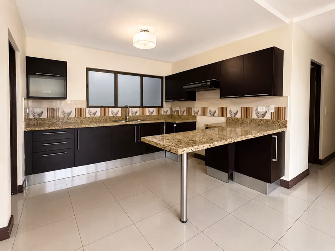 Alquiler de apartamento en Condominio, Lomas de Ayarco Sur, Curridabat - Imagen 3