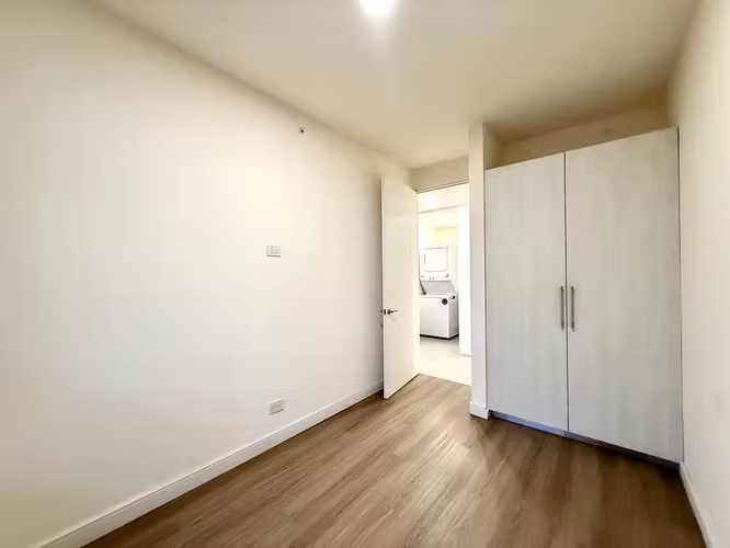 OPORTUNIDAD EN TORRE 3 HABITACIONES LINEA BLANCA EN NUNCIATURA - Imagen 13