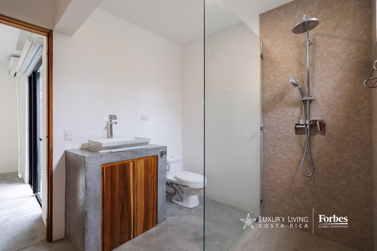 21528 - Casa estilo industrial, 3 habitaciones, 1planta con jardín - Imagen 18