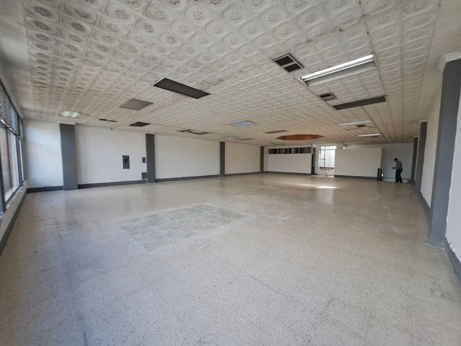 Edificio Comercial en Venta sobre Calle Ancha de Pavas | Alto Tráfico y Generando Rentabilidad