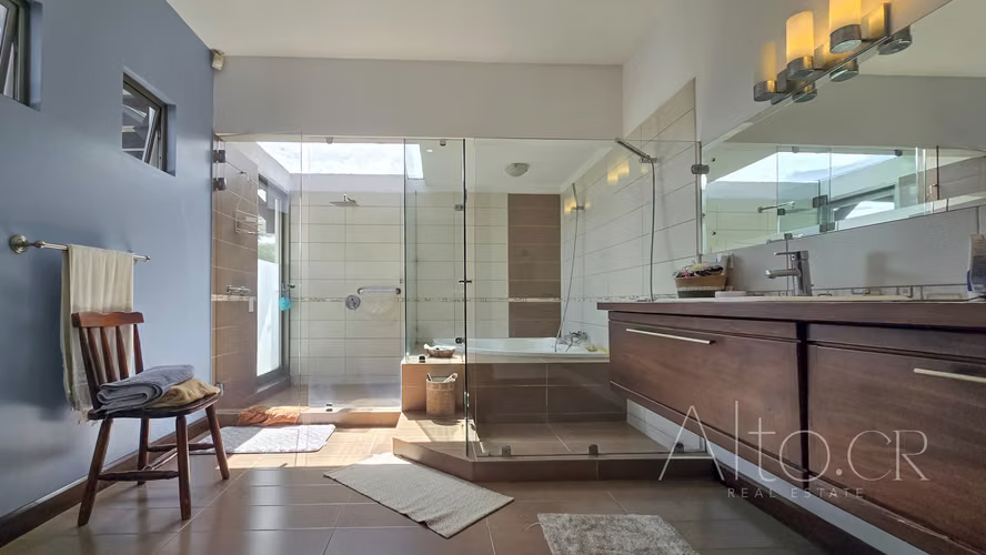 CASA EN CONDOMINIO |  5 HABITACIONES  |  CUARTO DE SERVICIO   |   516m² - Imagen 13