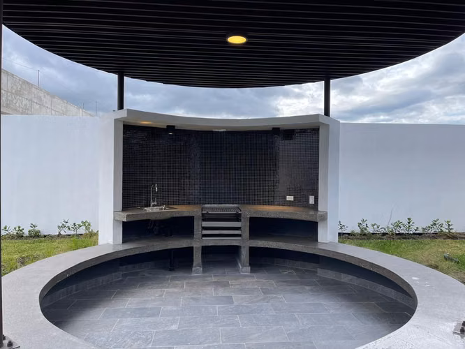 Nucleo, Sabana este, nuevo-fino, L. Blanca, 1 hab, 1 baño, 1 parqueo, full amenidades. - Imagen 12