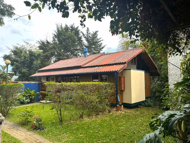 VENDO CASA EN SAN RAFAEL-MONTES DE OCA. - Imagen 16