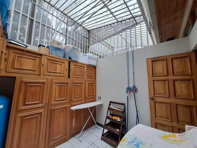 VENDO CASA EN LOS YOSES -ZAPOTE - Imagen 10