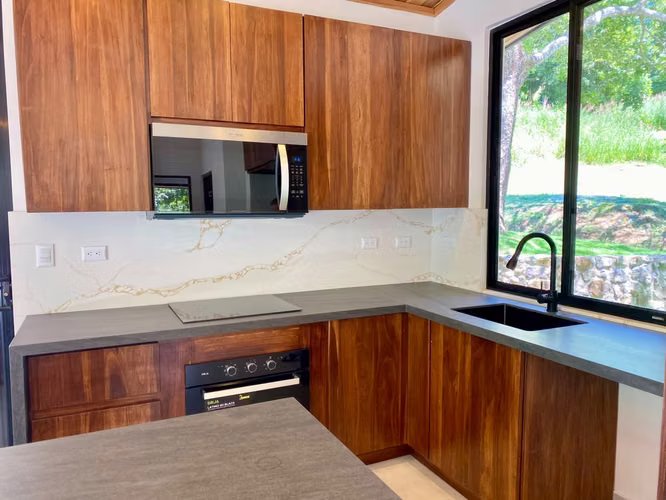 Casa Tropical en Alquiler | Viva Rodeado de Naturaleza en Atenas - Imagen 4
