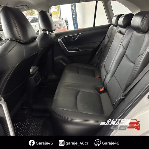TOYOTA RAV4 LE 2024 Récord en Purdy - Imagen 12