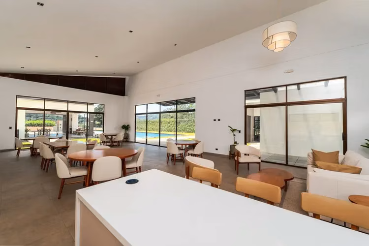 Venta de lote en Condominio Peraz. Tres Ríos. - Imagen 9